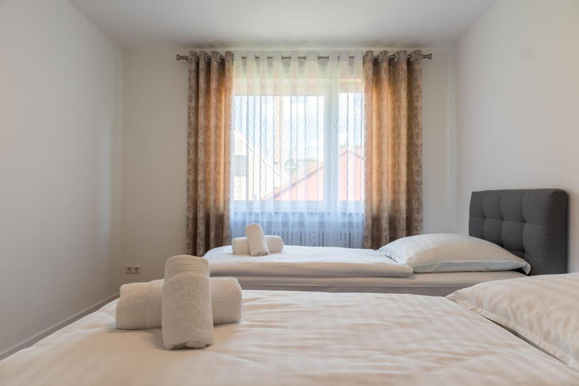 Mega Lux Apartment Esslingen am Neckar Екстериор снимка